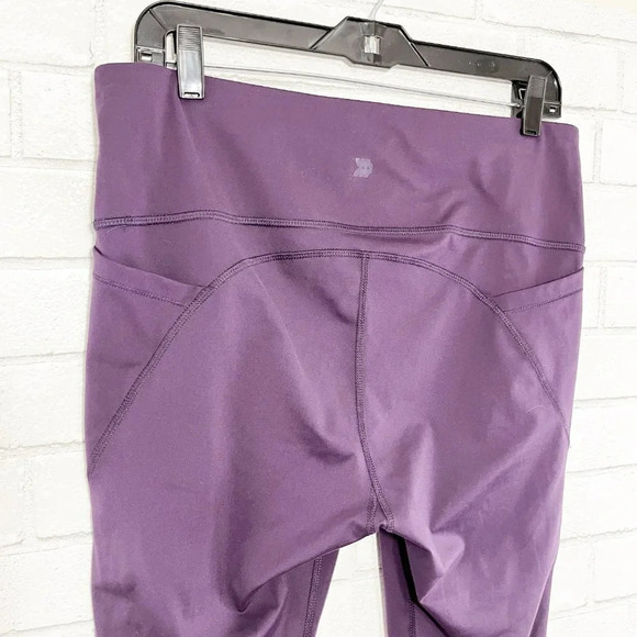 All in Motion - Target Purple Athletic Leggings with Hip Pockets Women's Size XL - Picture 4 of 6